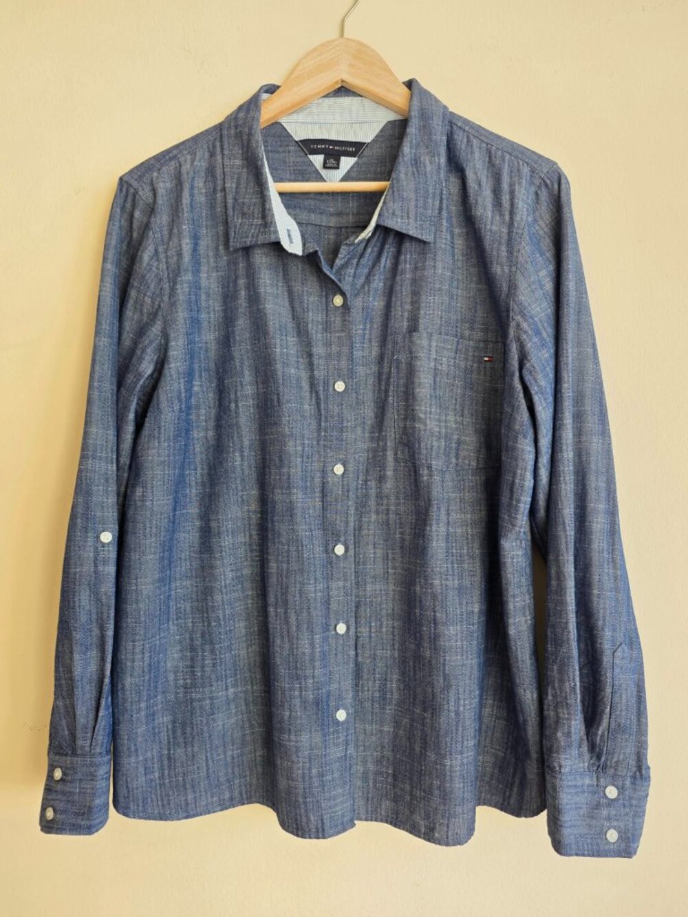 Tommy Hilfiger Women's XL 100% Cotton Shirt Roll-Tab Sleeve Casual Chic